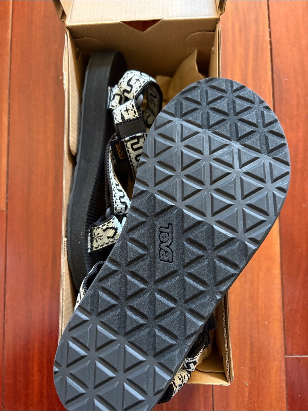 NEW Teva Original Universal Sandal Bandana Black White Snake NIB Sz 7 - Picture 3 of 5
